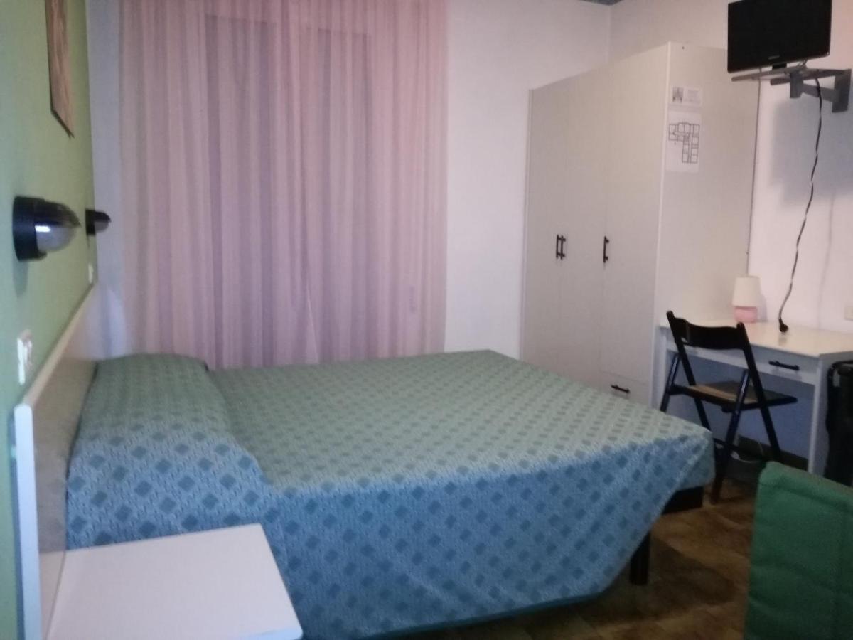 Hotel Biancospino Rimini Kültér fotó